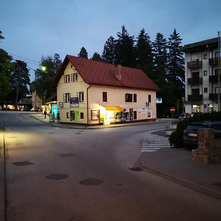 Хостел Bus Station Beds Блед Экстерьер фото